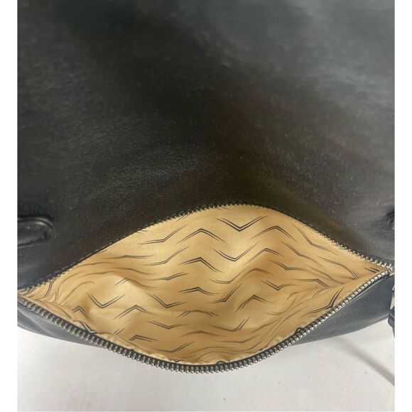 Moda Luxe Black Faux Leather Fold Over Clutch Bag Purse No Crossbody Strap - Picture 5 of 5